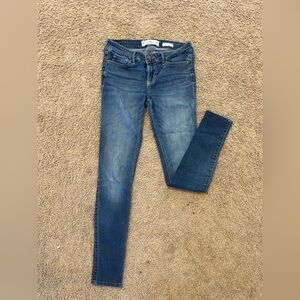 Hollister skinny jeans